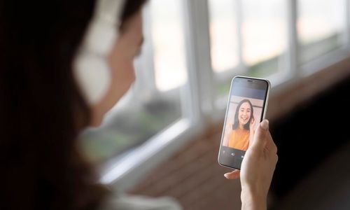 Video call di ponsel