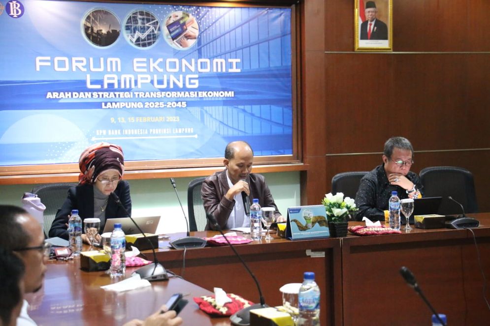Bank Indonesia Lampung bersama Bappenda Lampung kembali melanjutkan agenda acara Forum Ekonomi Lampung dengan menghadirkan tiga narasumber pada Rabu, 15 Februari 2023.
