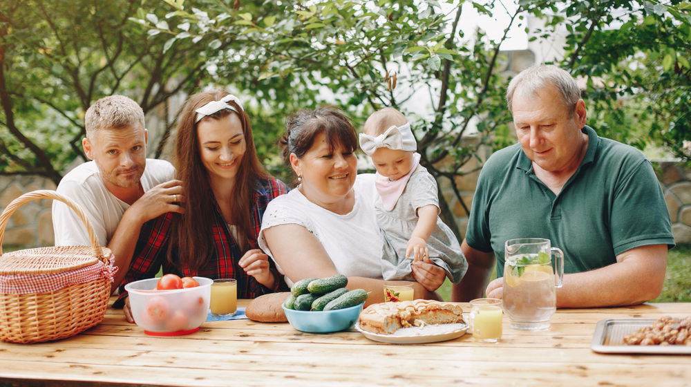 Ilustrasi generasi sandwich.