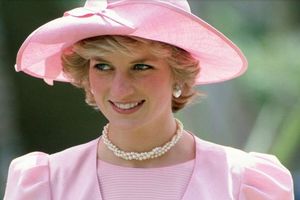 putri_diana1.jpg
