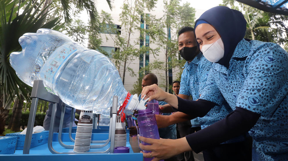 Kerjasama Bluebird Le Minerale - Panji 3.jpg