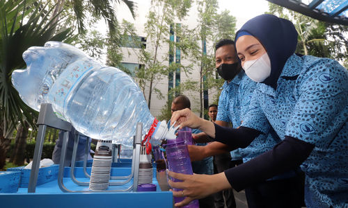 Kerjasama Bluebird Le Minerale - Panji 3.jpg