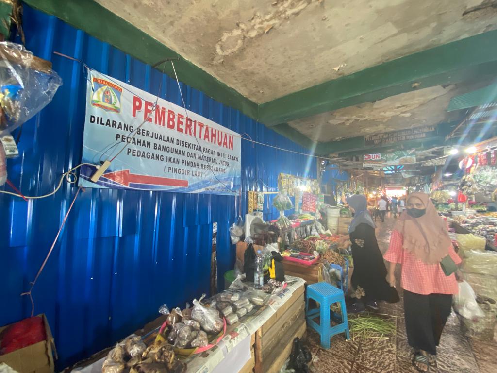 Suasana Pasar Klandasan pada Rabu (22/2/2023)