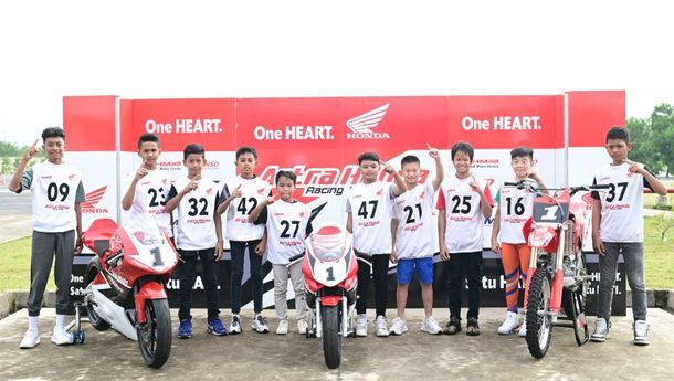 Pebalap Muda Tanah Air Ikuti Seleksi Astra Honda Racing School