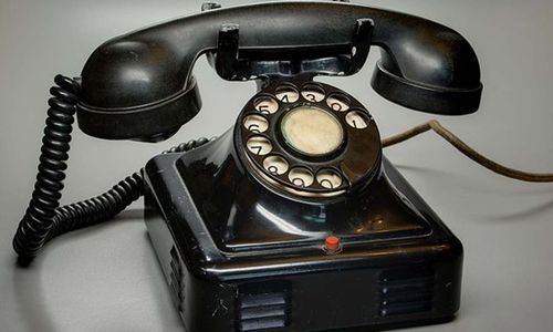 telepon wikiepdia.jpg