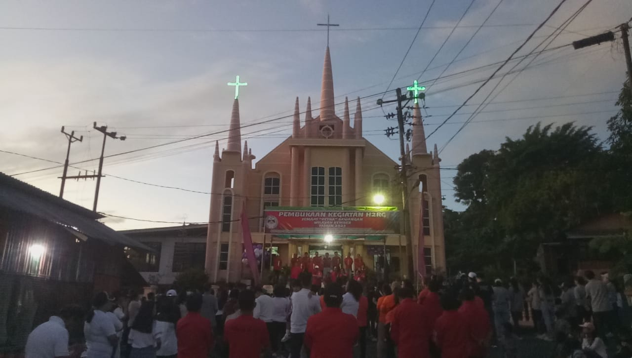 Ibadah pembukaam rangkaian kegiatan H2RG 2023, GMIM Petra Sawangan. 