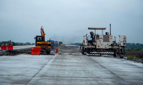 Proyek Jalan Tol Solo-Jogja-NYIA Kulonprogo Seksi 1 yang melalui Klaten dikebut pengerjaannya. Seksi 1 yang melalui Kartasura, Sukoharjo menuju Klaten ditargetkan rampung Desember 2023.