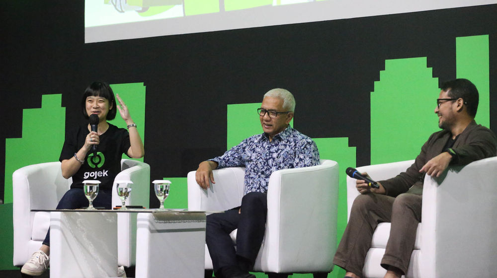 Gojek Outlook 2023 - Panji 1.jpg