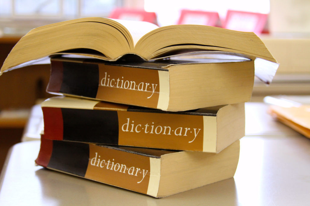 Ilustrasi kamus.