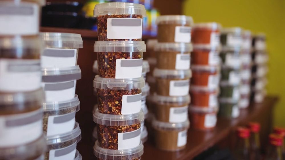 Rekomendasi Ide Bisnis Menjelang Ramadan 2023: jasa titip oleh-oleh