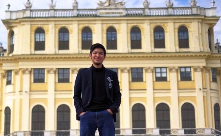 Bahas Isu Agama di Tempat Kerja, Dosen UII Raih Gelar Doktor di Austria