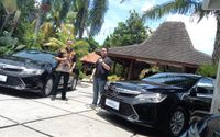 Blue Bird melalui unit usaha Mobil Go menawarkan Toyota Camry 2018 Tipe G yang merupakan mobil bekas dari taksi operasional perseroan.