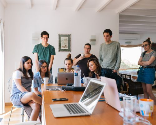 Photo by Fox: https://www.pexels.com/photo/group-of-people-watching-on-laptop-1595385/