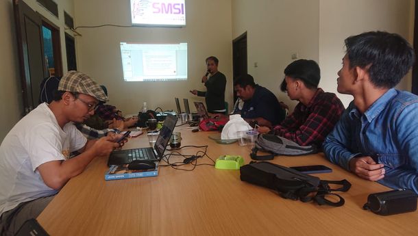Jawab Tantangan Era Digital, SMSI Bandar Lampung Bekali Jurnalis Keterampilan Videografi dan Editing Video