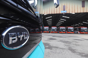 Serah Terima Bus Listrik - Panji 5.jpg