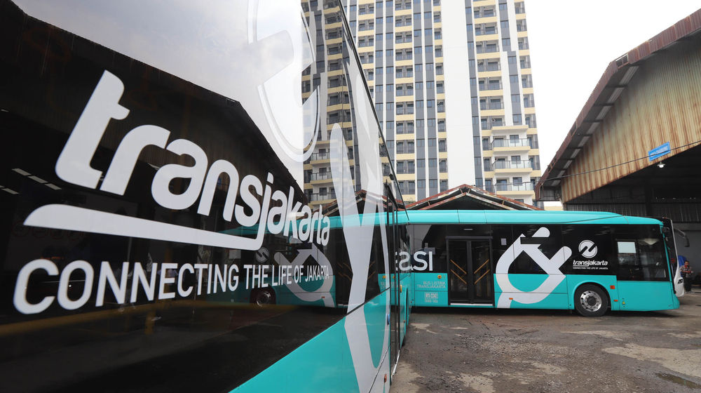 Serah Terima Bus Listrik - Panji 4.jpg