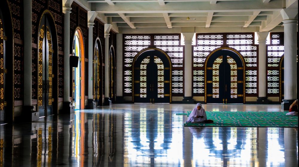 Ilustrasi muslim masjid moslem islam ibadah salat