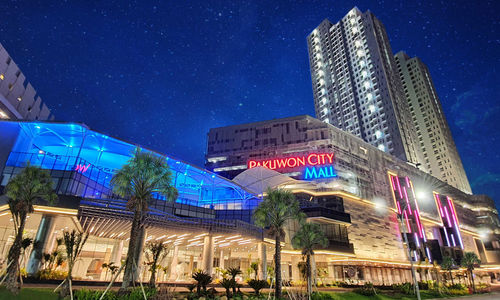 A-MALL.jpg
