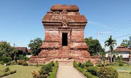A-CANDI PARI.jpg