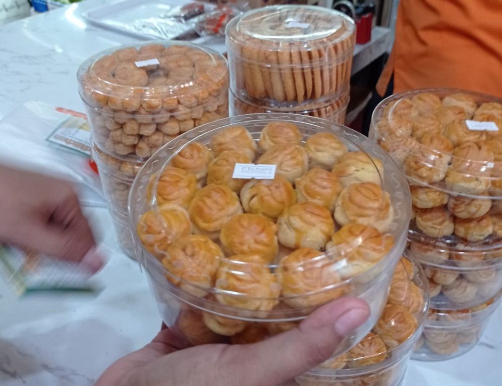 Toko Kue Mulai Dipadati Pembeli, Nastar dan Lidah Kucing jadi Favorite