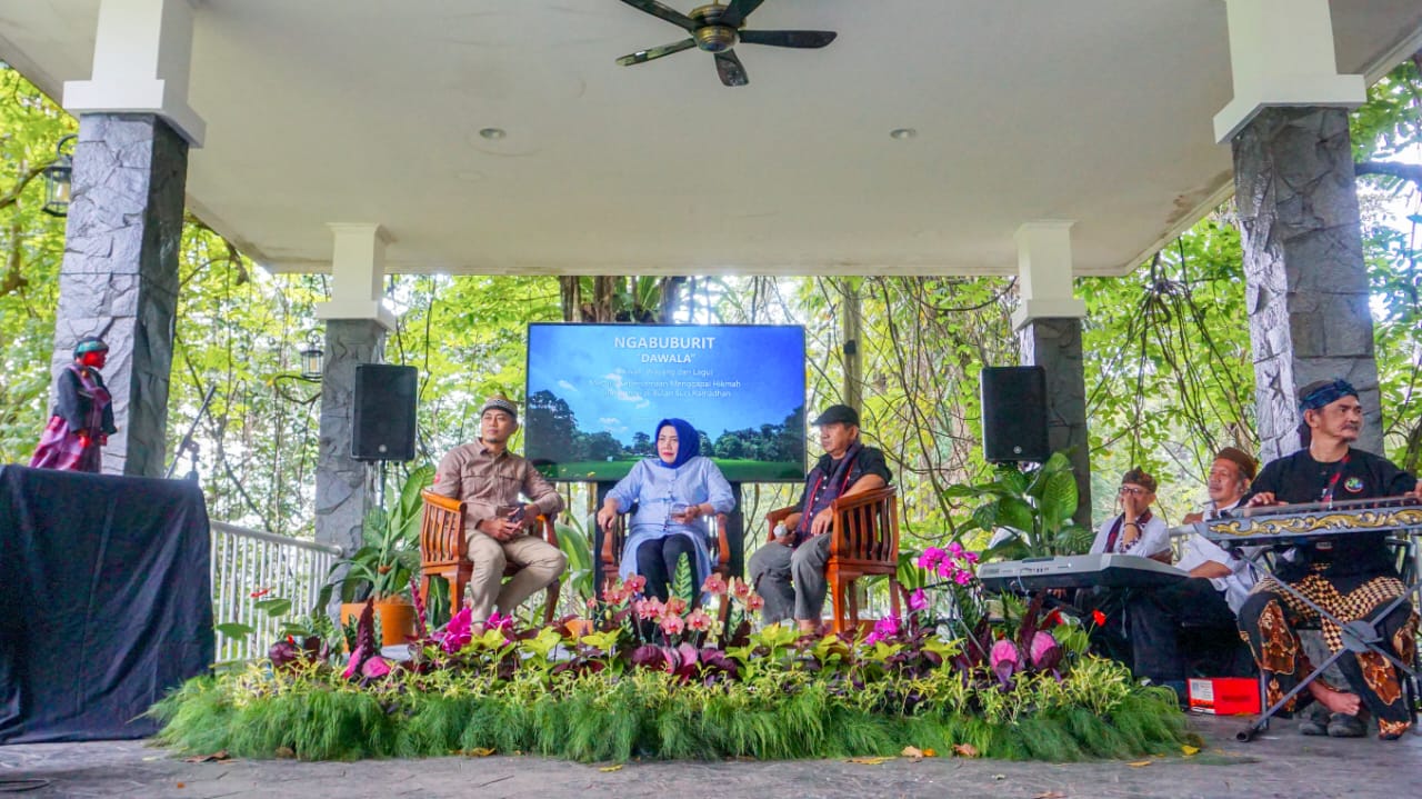 Pemkot Bogor Mendukung Kolaborasi MNR dan Budayawan Kembangkan Program Kesenian Budaya Sunda di Kebun Raya Bogor