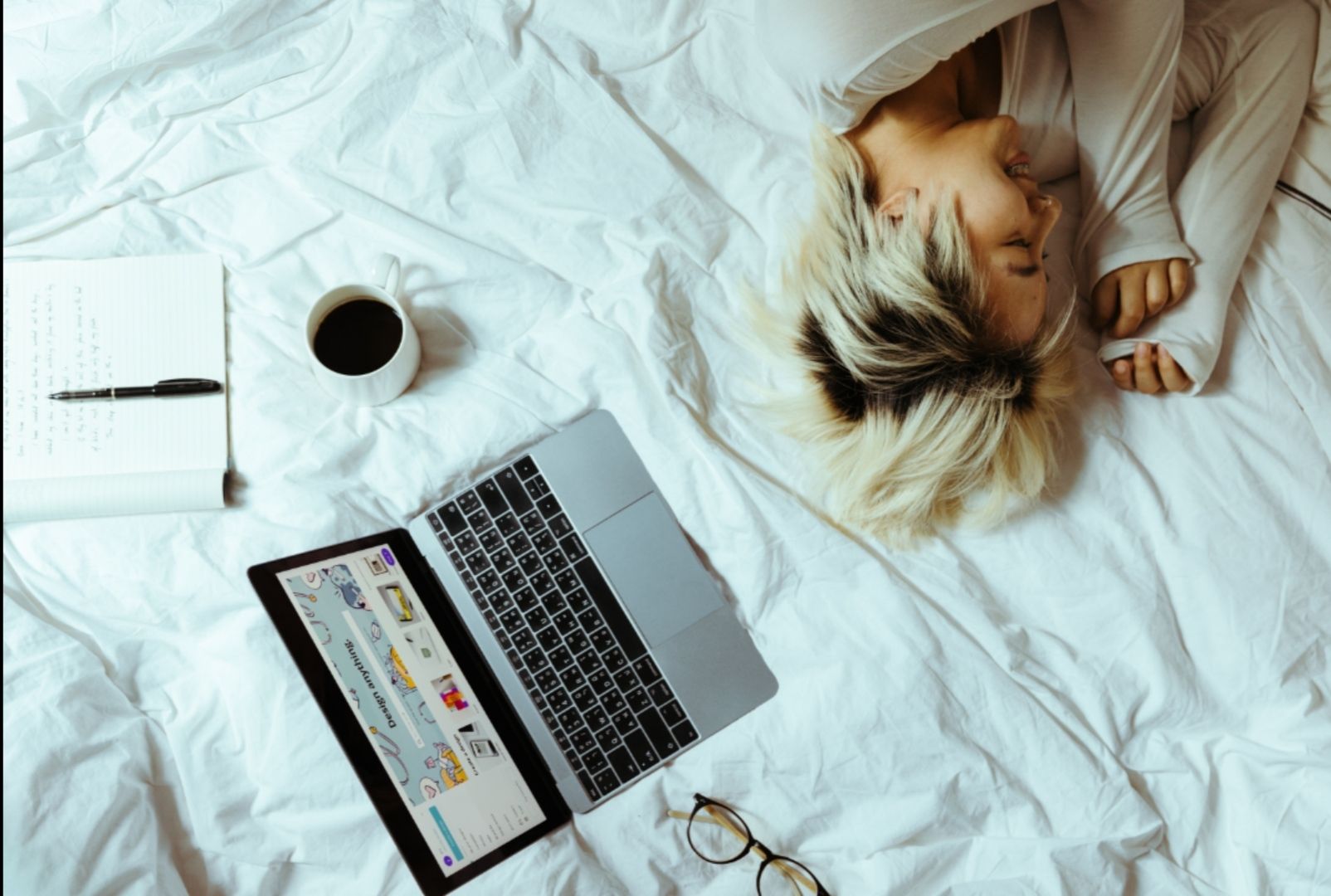 Photo by Ketut Subiyanto: https://www.pexels.com/photo/young-woman-using-laptop-in-bed-and-resting-4132337/