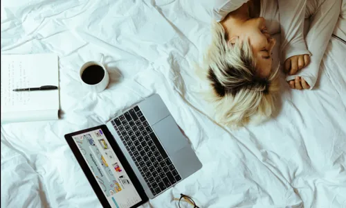 Photo by Ketut Subiyanto: https://www.pexels.com/photo/young-woman-using-laptop-in-bed-and-resting-4132337/