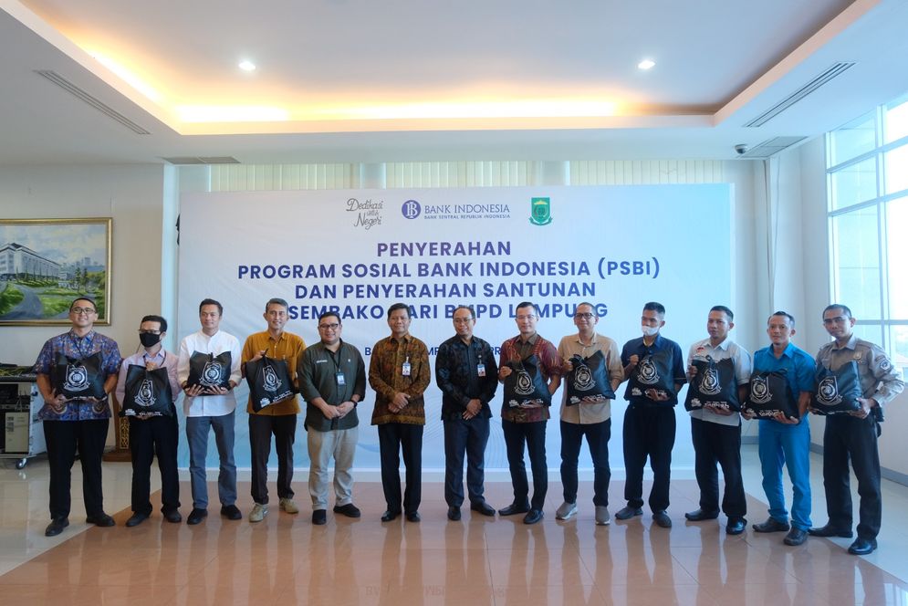 Bank Indonesia Lampung menggelar Kegiatan penyerahan PSBI dan Penyerahan Santunan Sembako dari Badan Musyawarah Perbankan Daerah (BMPD) Lampung.