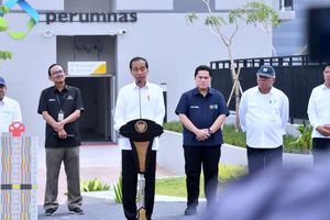  Presiden Joko Widodo (Jokowi) meresmikan Apartemen Samesta Mahata Margonda di Depok, Jawa Barat, pada Kamis, 13 April 2023. 