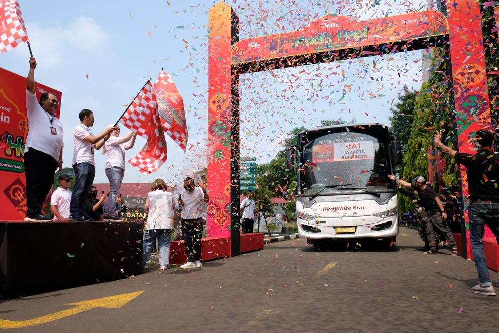 Telkomsel menghadirkan program social movement Mudik Hepi Telkomsel Poin yang mengajak para pelanggan setia untuk berpartisipasi aktif dalam berbagi kebaikan kepada sesama.