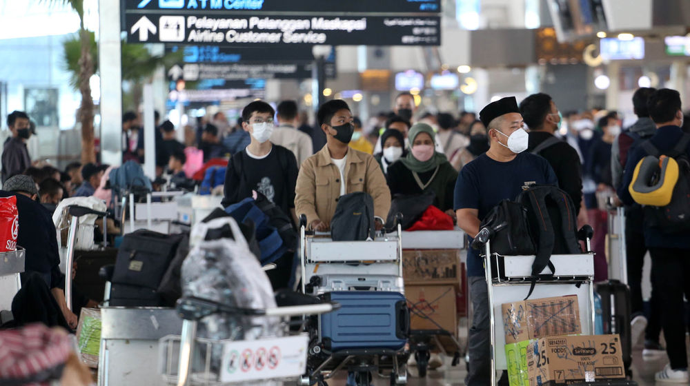 Puncak Mudik Bandara Soetta - Panji 4.jpg