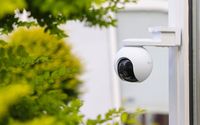 EZVIZ HB8 Battery-Powered Pan & Tilt Camera_01.jpg