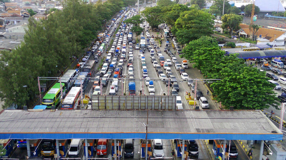 Puncak Mudik Merak - Panji 4.jpg