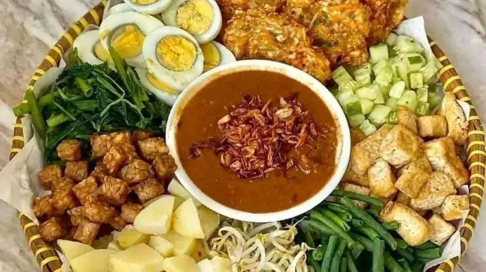 Bangga! 4 Makanan Tradisional Indonesia Ini Dinobatkan dalam 50 Salad Terbaik di Dunia