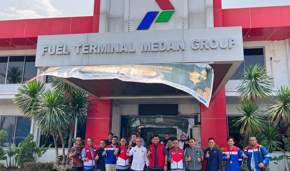 Anggota Komite BPH Migas Basuki Trikora Putra mengunjungi FT Medan Group