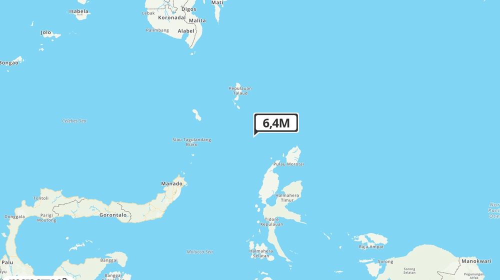 Pusat gempa berada di laut 141 km Tenggara Melonguane