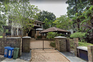 Entrance to 42 Nassim Road by Mingtiandi.png