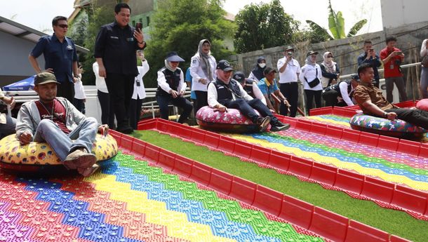 Ribuan Pengunjung Padati Krakatau Park di Momen Hari Lebaran