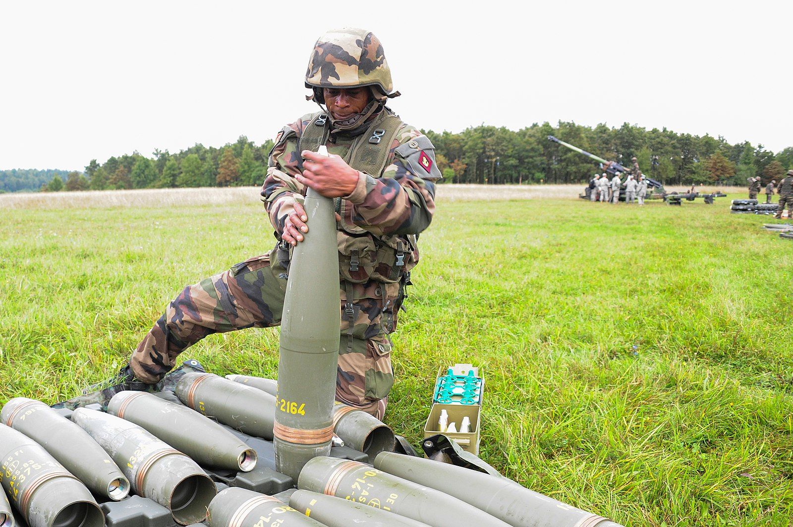 Amunisi berkaliber 155 MM menjadi andalan Kyiv dalam perang Ukraina-Rusia (Foto : Istimewa)