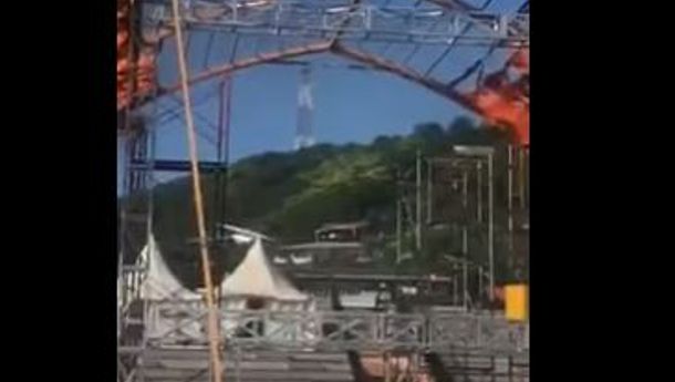 Panggung Pameran Perhelatan KTT ASEAN Summit di Marina Waterfront City, Labuan Bajo, Terbakar.