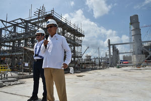 Arifin Tasrif Menteri ESDM dan Freeport.png