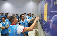 Direktur Utama PT PLN (Persero), Darmawan Prasodjo pantau langsung sistem kelistrikan jelan KTT ASEAN Labuan Bajo.