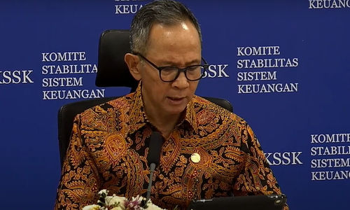 Ketua Dewan Komisioner OJK Mahendra Siregar.