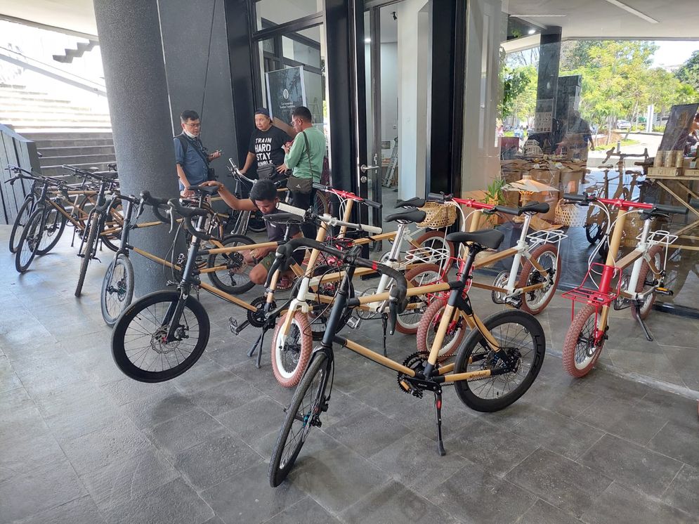 Sepeda Bambu.jfif