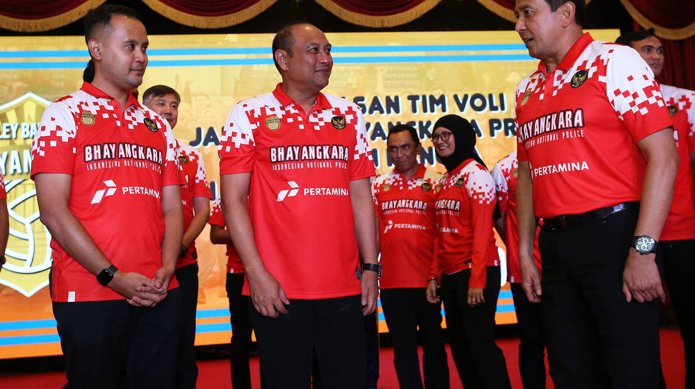 Pelepasan Tim Volley Bhayangkara - Panji 1.jpg