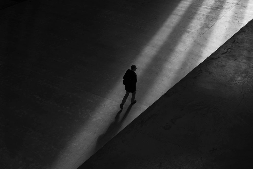 Menerima Sisi Gelap Diri Melalui Shadow Work 