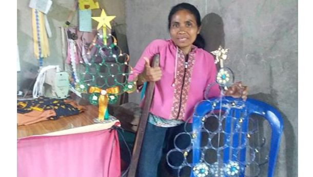 Inisiatif Albina Abong Manfaatkan Sampah Bekas untuk Kurangi Persoalan Sampah di Kota Maumere