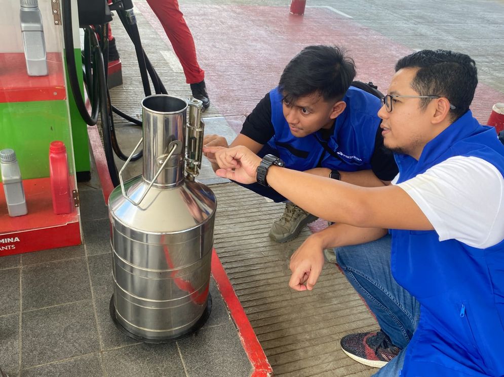 Dalam rangka meningkatkan pengawasan dan memastikan kualitas bahan bakar minyak (BBM), Pertamina Patra Niaga Regional Sumbagsel melakukan Uji Tera BBM di seluruh SPBU Provinsi Lampung.