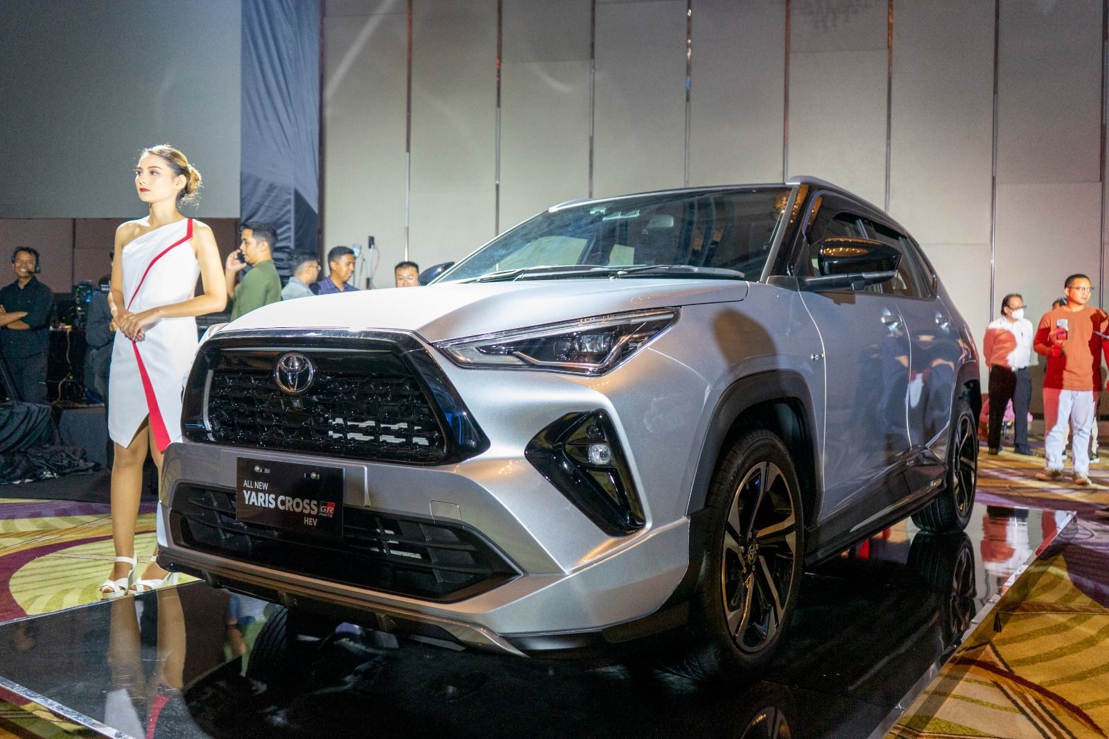 Toyota All New Yaris Cross CKD Hybrid Dan Bensin Resmi Meluncur Mulai ...