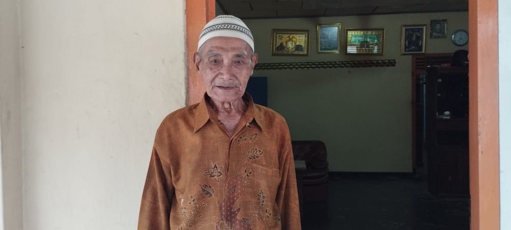 Sunjani menjadi jamaah calon haji tertua di Provinsi Lampung yang akan berangkat pada musim haji 1434 Hijriah/2023.